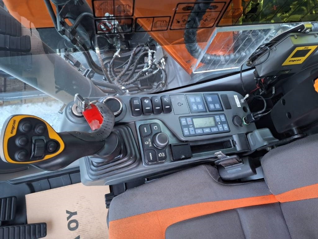 Leasing Doosan DX160LCH-5 METSÄALUSTA PYÖRITTÄJÄLLÄ  Doosan DX160LCH-5 METSÄALUSTA PYÖRITTÄJÄLLÄ: obrázok 16