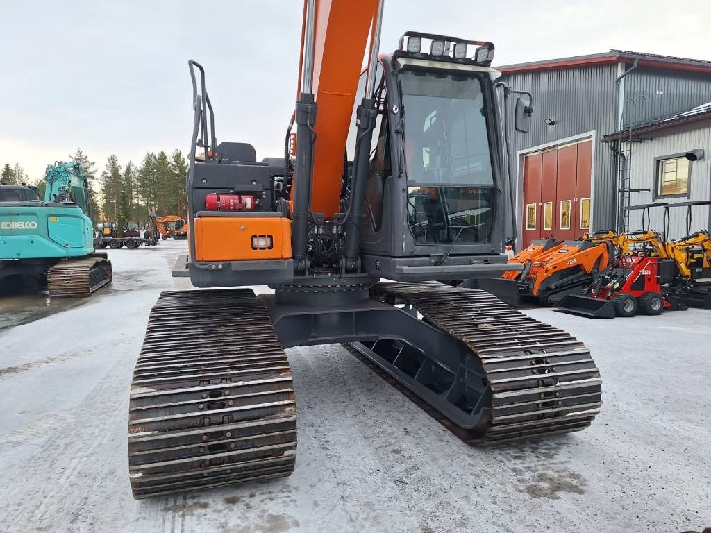 Leasing Doosan DX160LCH-5 METSÄALUSTA PYÖRITTÄJÄLLÄ  Doosan DX160LCH-5 METSÄALUSTA PYÖRITTÄJÄLLÄ: obrázok 9