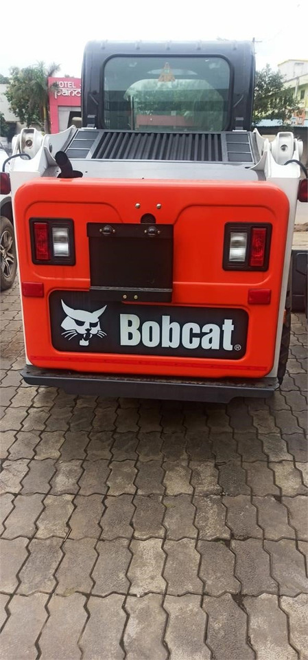 Nový Šmykom riadený nakladač BOBCAT S450: obrázok 6