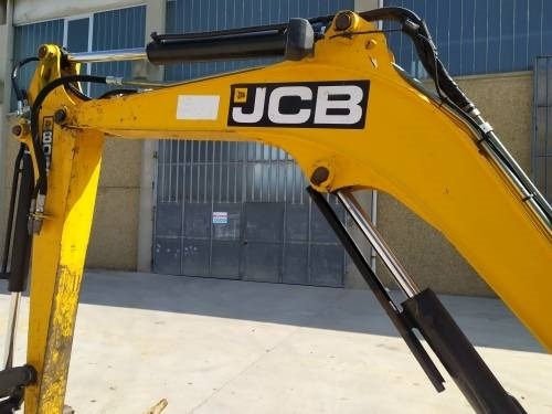 Leasing JCB 8040  JCB 8040: obrázok 11