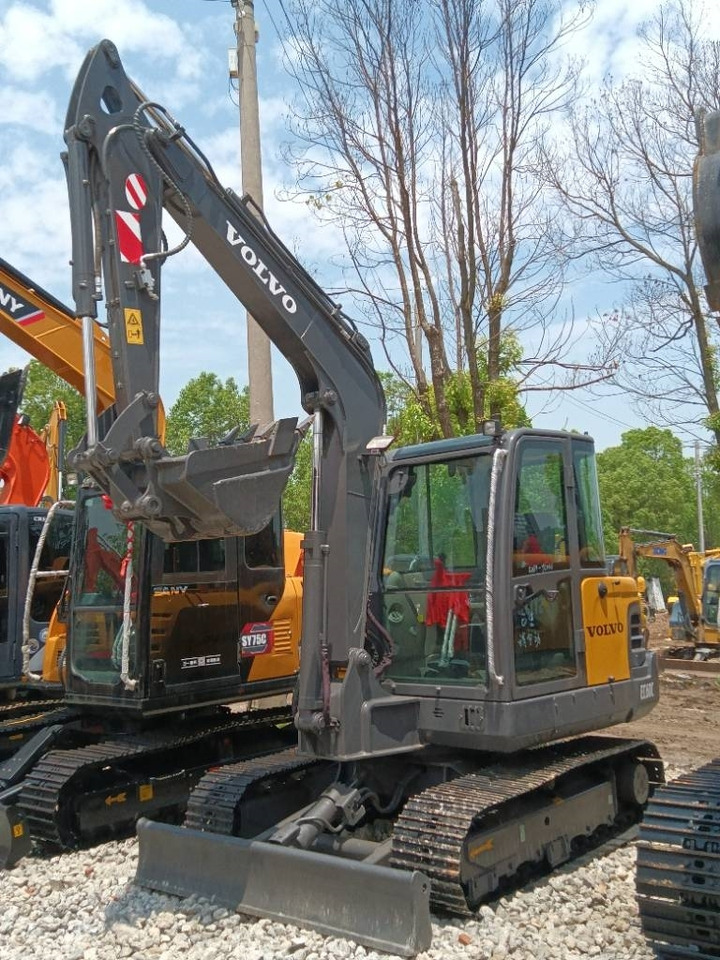 Nový Pásové rýpadlo Volvo EC 60: obrázok 8