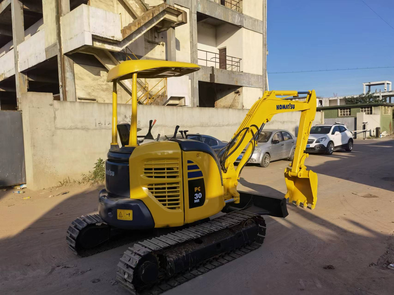 Leasing  Komatsu PC30 excavator Komatsu PC30 excavator: obrázok 6