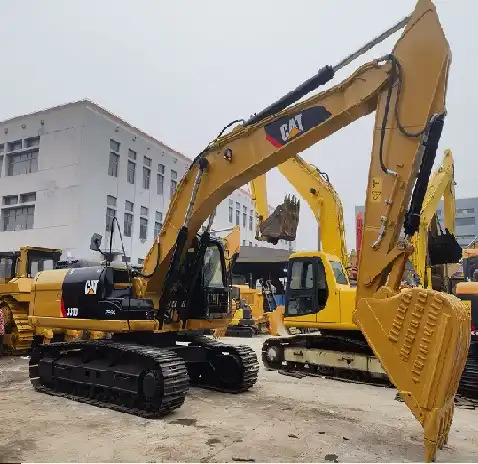 Pásové rýpadlo secondhand Excavators CAT 330D Excavator for sale caterpillar construction equipment machines cat330d in stock: obrázok 6