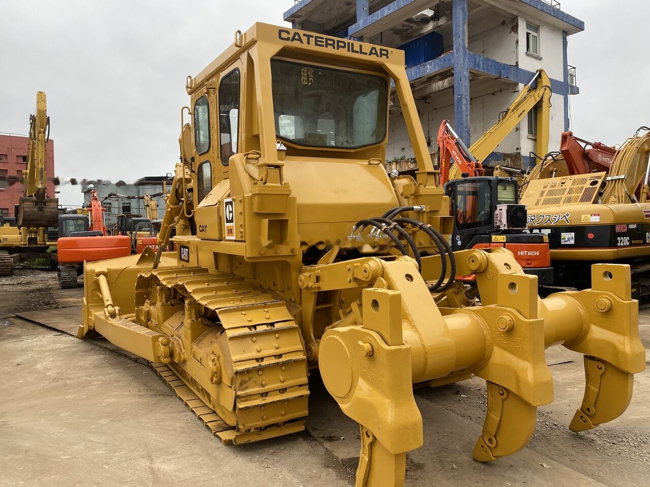 Buldozér Caterpillar D8K: obrázok 18