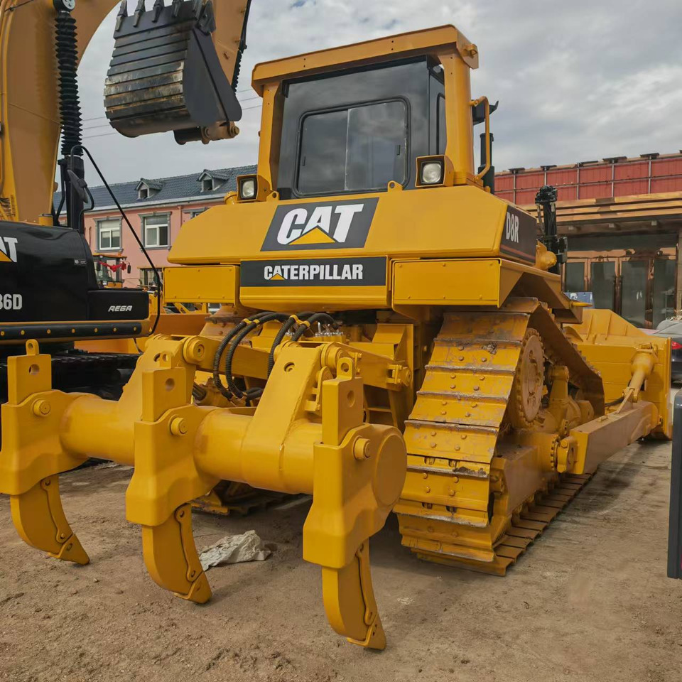 Buldozér CATERPILLAR D8R: obrázok 15