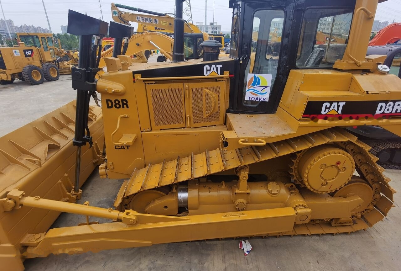 Buldozér Caterpillar D8R: obrázok 7