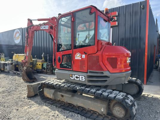 Pásové rýpadlo JCB 85Z-1 à 37500 Euros HT: obrázok 9