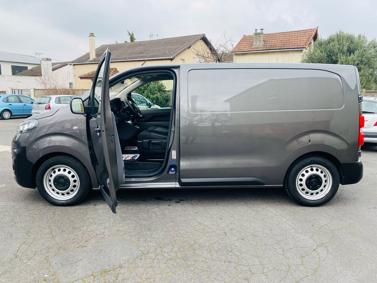 Furgon Fiat Scudo III - 2.0 BlueHDi 145Cv BV6 M - Pro Lounge Techno: obrázok 6