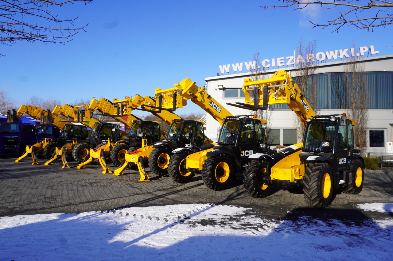 Leasing JCB 560-80 / 6 ton lifting capacity / power 146 HP JCB 560-80 / 6 ton lifting capacity / power 146 HP: obrázok 37