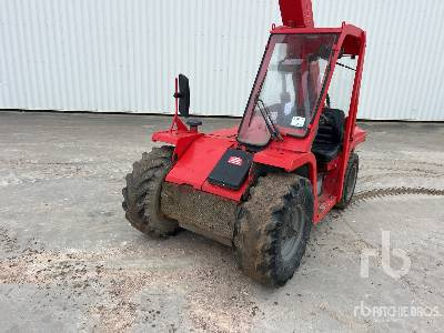 Teleskopický nakladač MANITOU BT420 Chariot Telescopique: obrázok 23