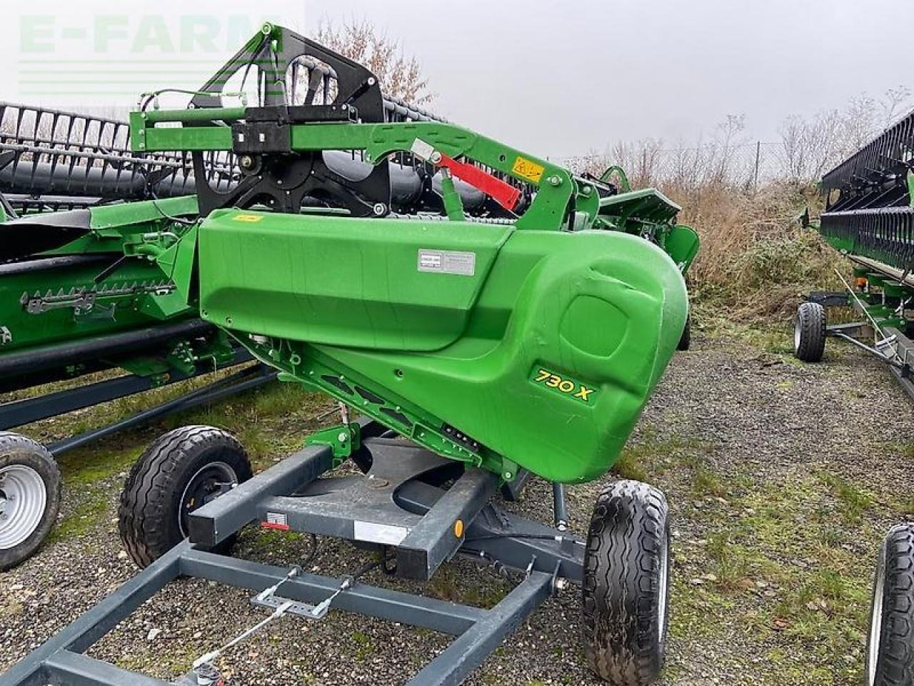 Obilný kombajn John Deere t660 my23 prod 30: obrázok 18