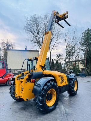 Teleskopický nakladač JCB 526-56 AGRI PLUS: obrázok 8