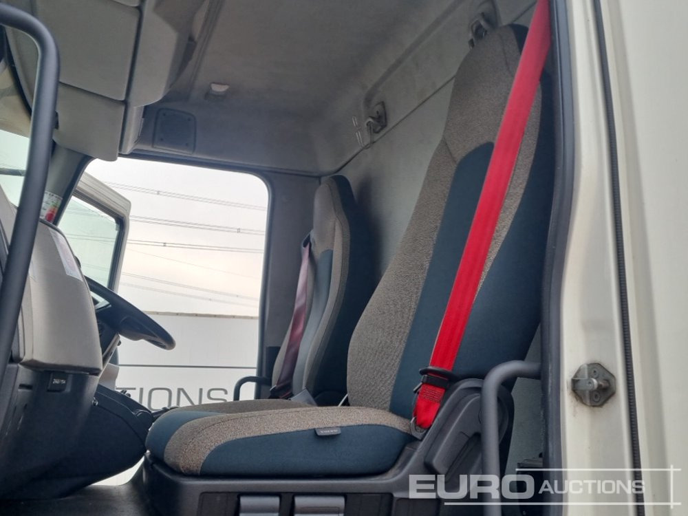 Skříňový nákladní auto 2017 Volvo FL: obrázok 33