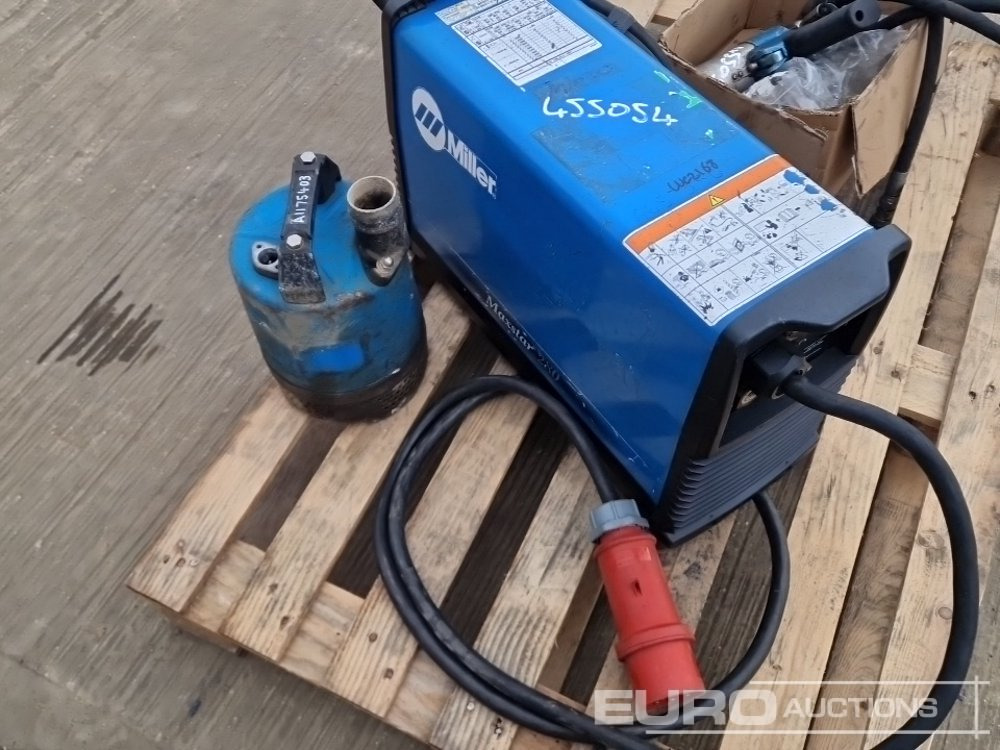 Stavebné zariadenia Hydraulic Impact Wrench (2 of), Miller 415Volt Welder, Submersible Pump: obrázok 14