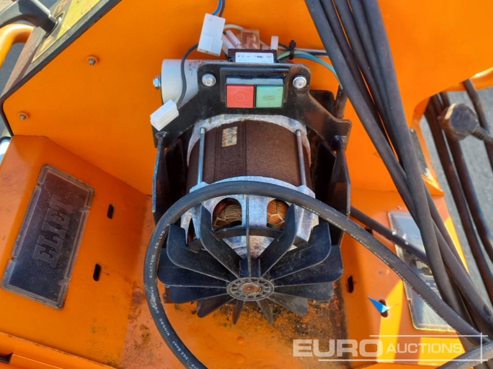 Poľnohospodárske stroje Eliet 230Volt Wood Chipper: obrázok 11