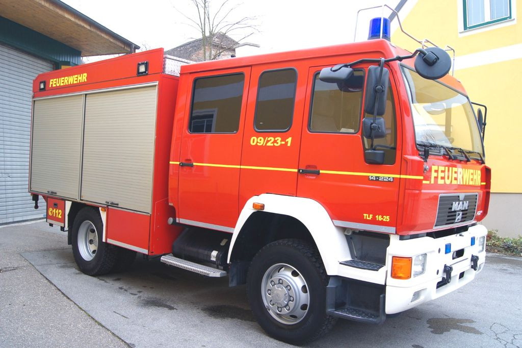 Hasičské vozidlo MAN 14.224 L80 4x4 /METZ TLF 16/25 Feuerwehr: obrázok 6